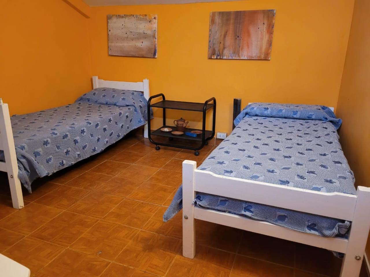 Casa Amarrilla