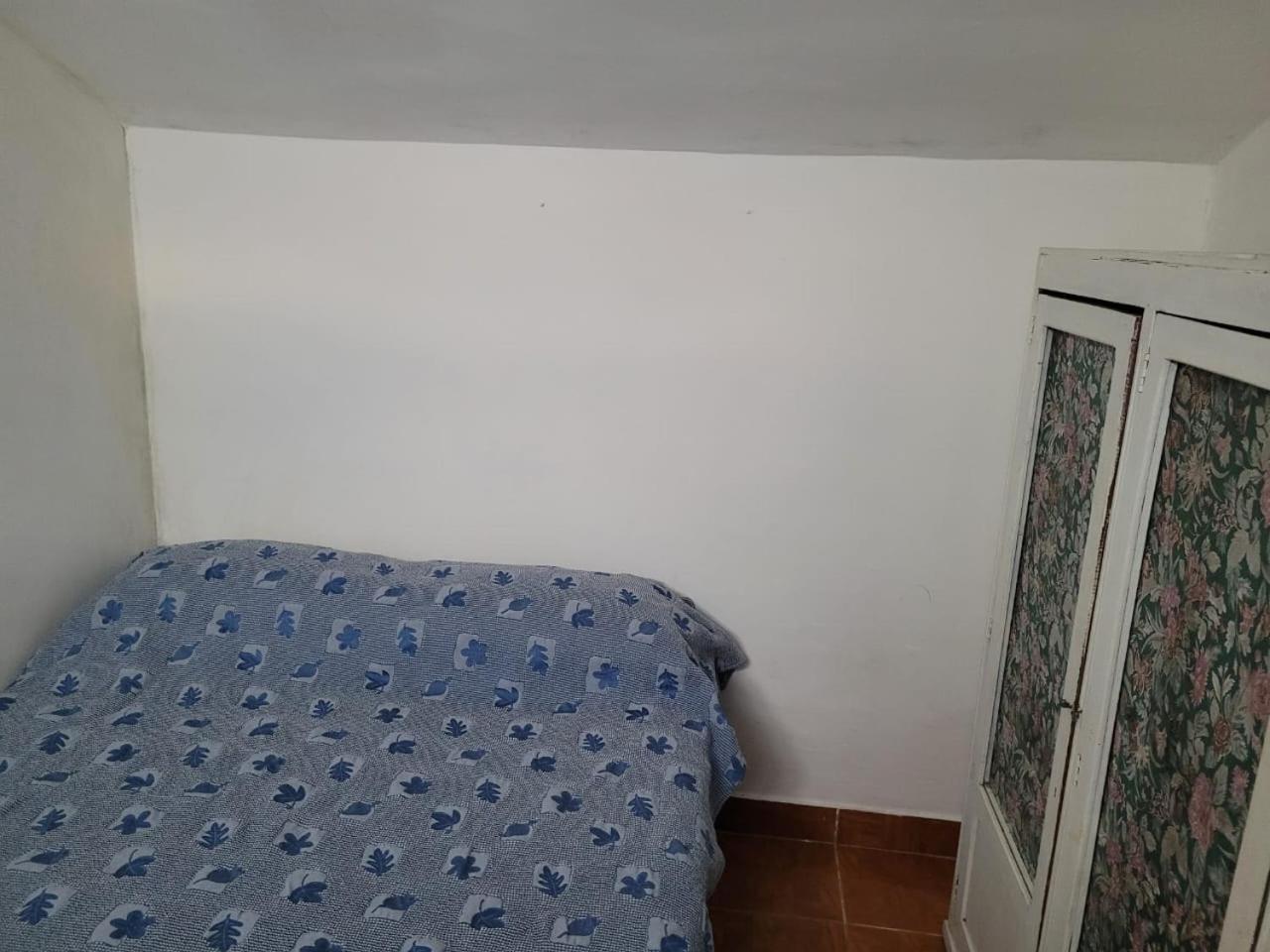 Casa Amarrilla