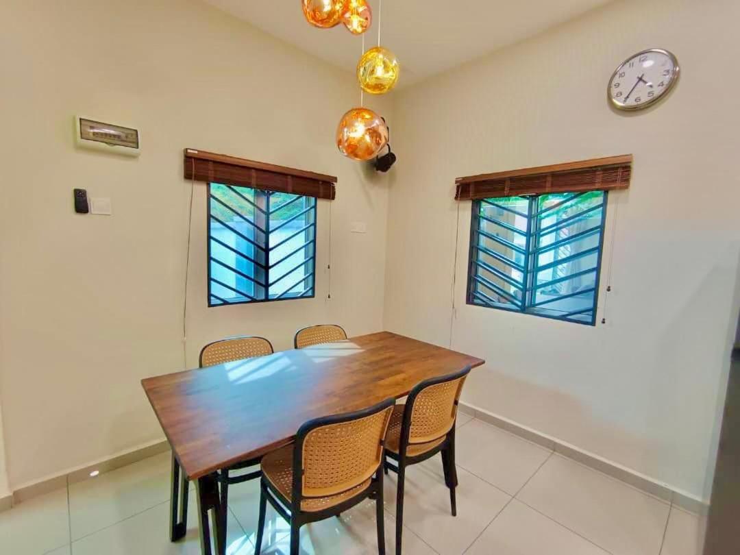 Banglo setingkar dekat airport Kepala Batas -Pinky Sweet Homestay Alor Setar 3 rooms plus 1 musolla with 2 bathrooms photo 7