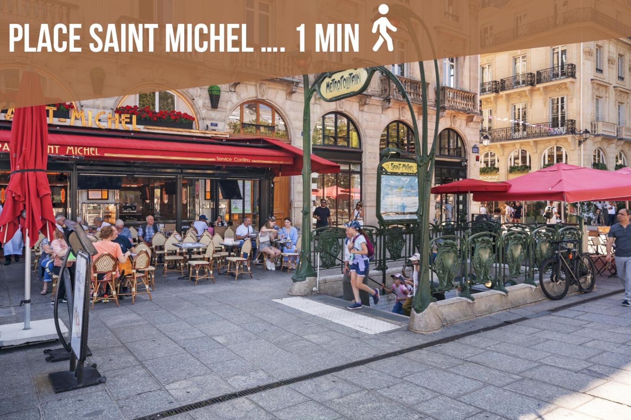 Paris Central Gem 9 Min Walk to Notre-Dame and Louvre