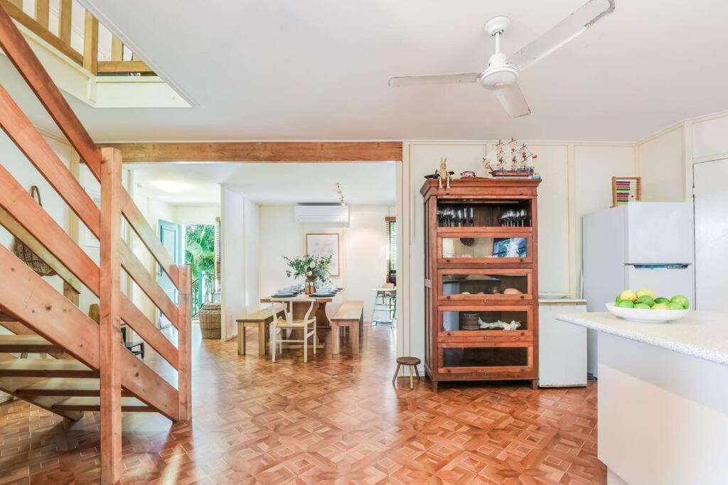 Banksia House - on Main Beach, Agnes Water