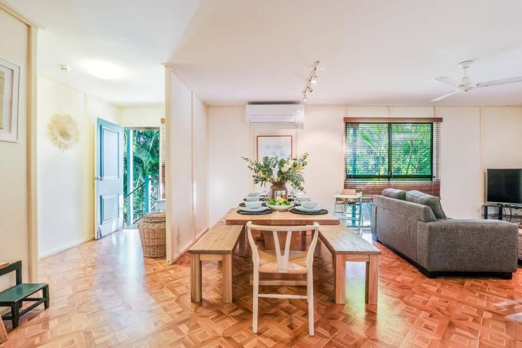 Banksia House - on Main Beach, Agnes Water