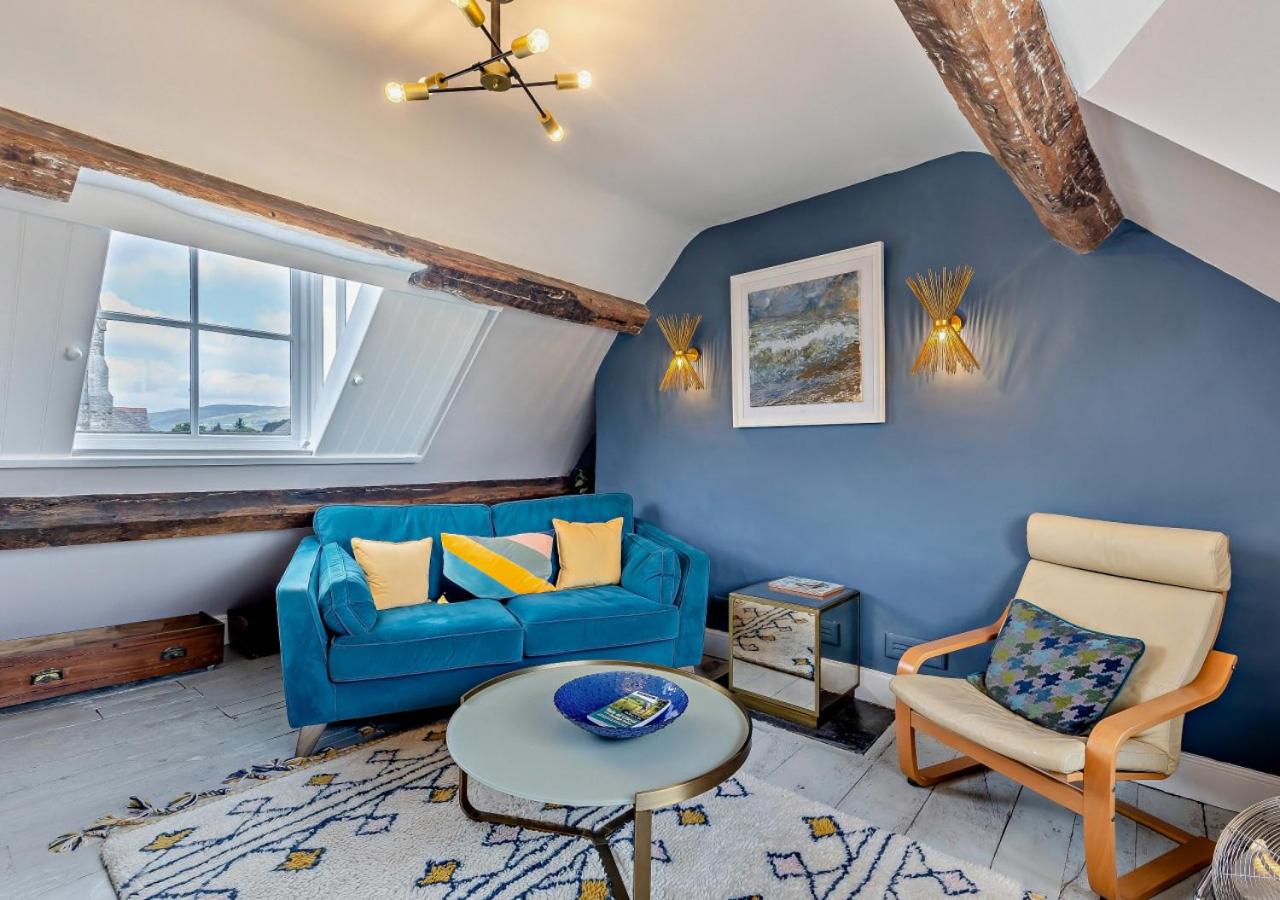 4 Bed in Ruthin oc-a29543