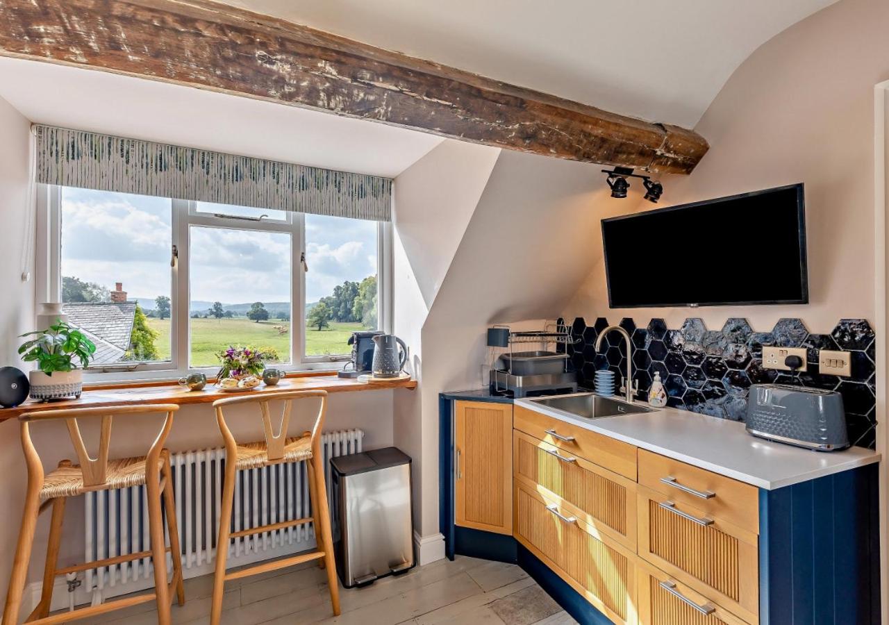 4 Bed in Ruthin oc-a29543