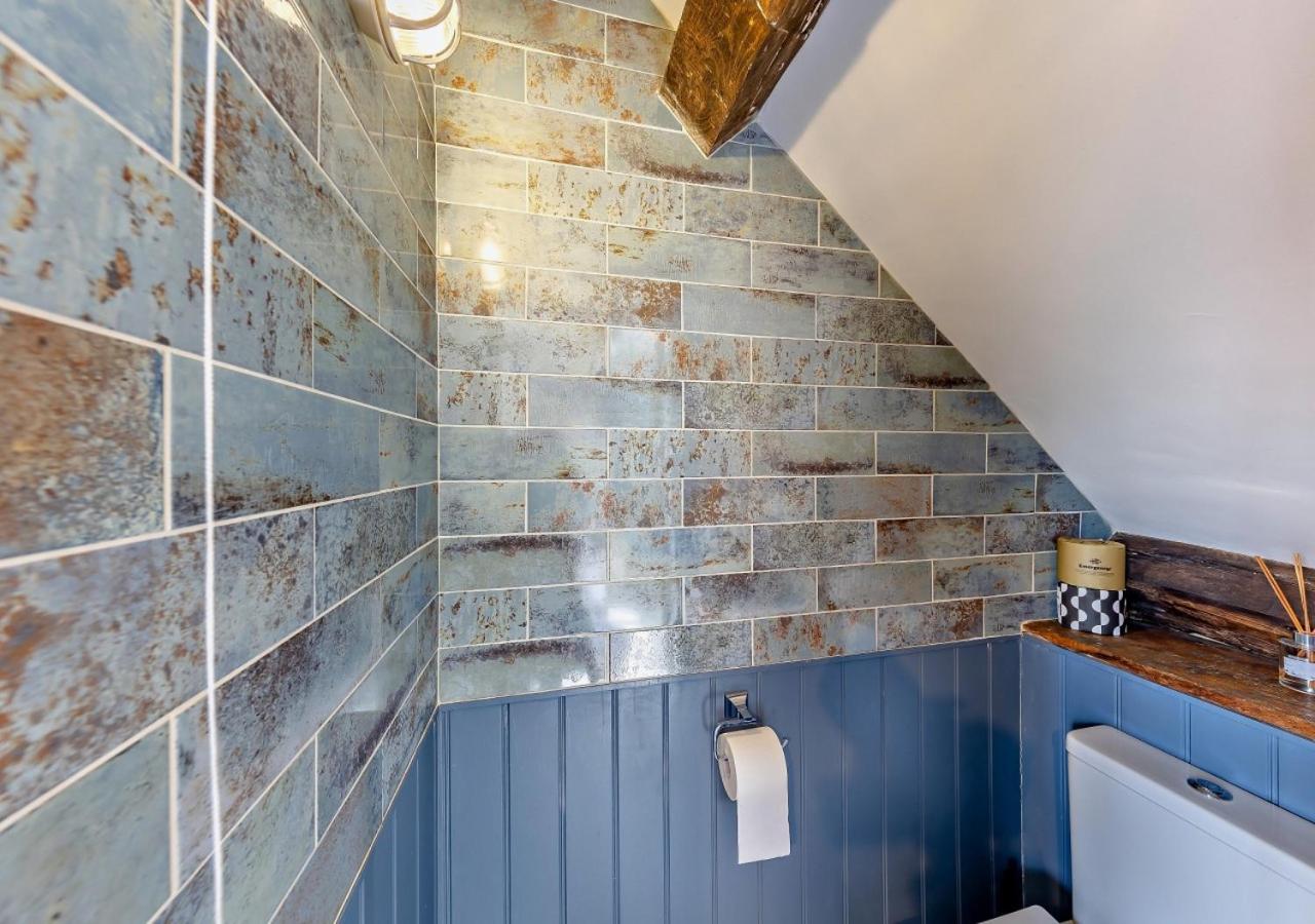 4 Bed in Ruthin oc-a29543