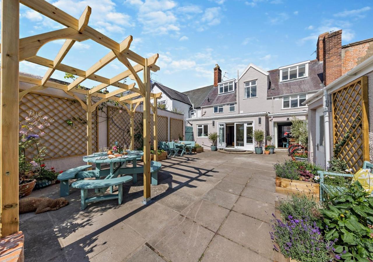 4 Bed in Ruthin oc-a29543
