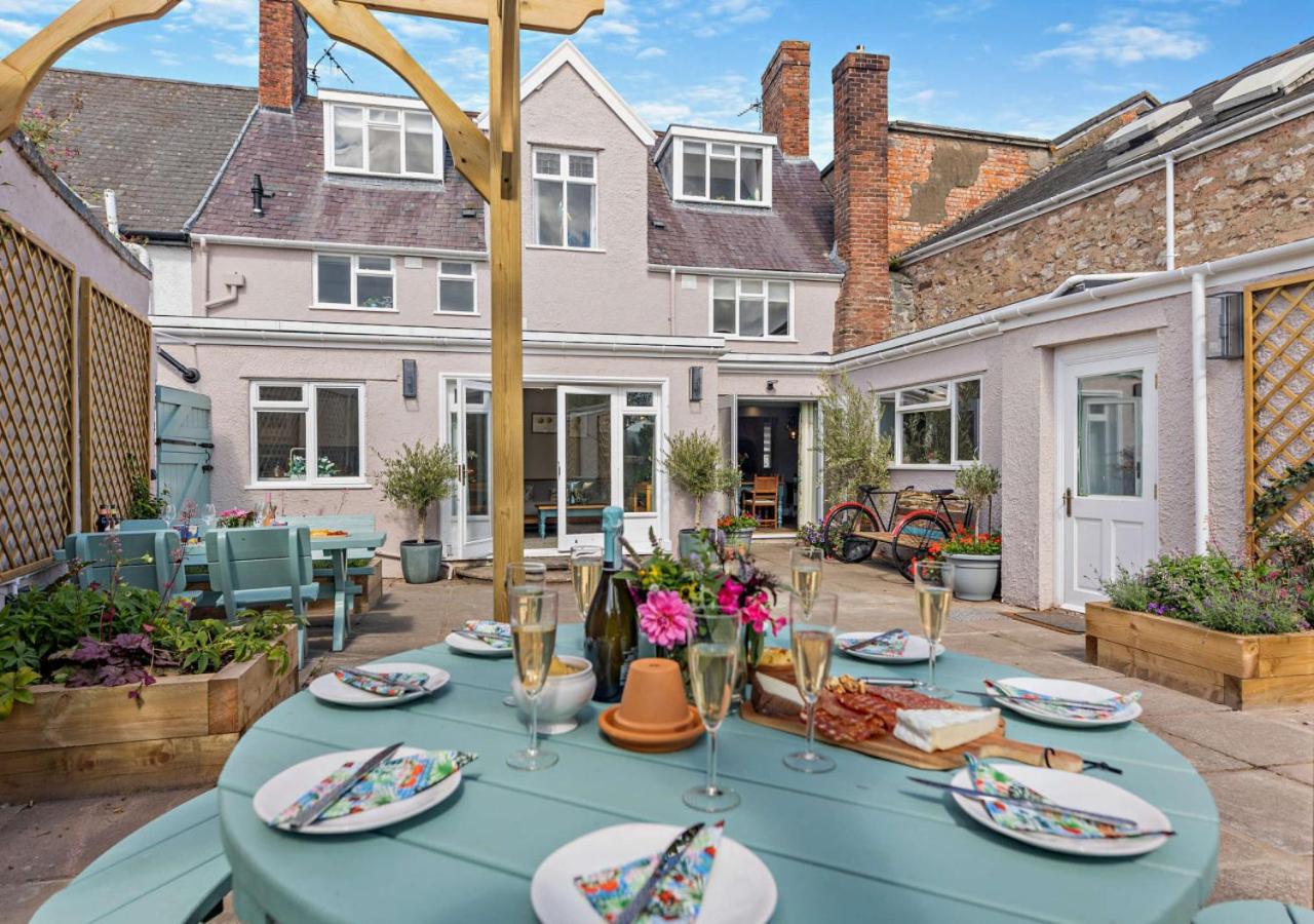 4 Bed in Ruthin oc-a29543