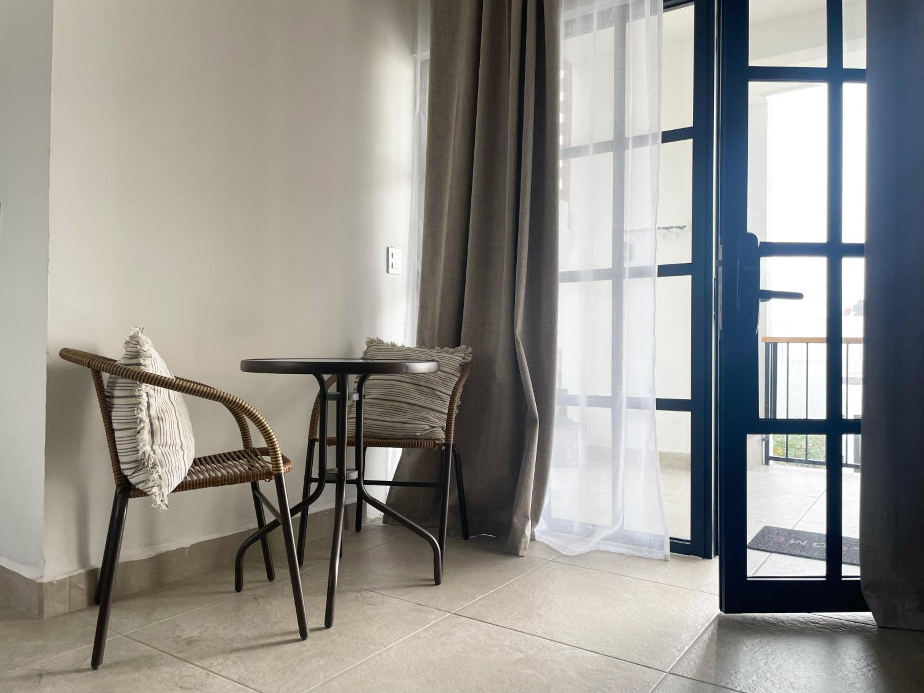 Casa DOS21 Boutique Apartments Playa Sur