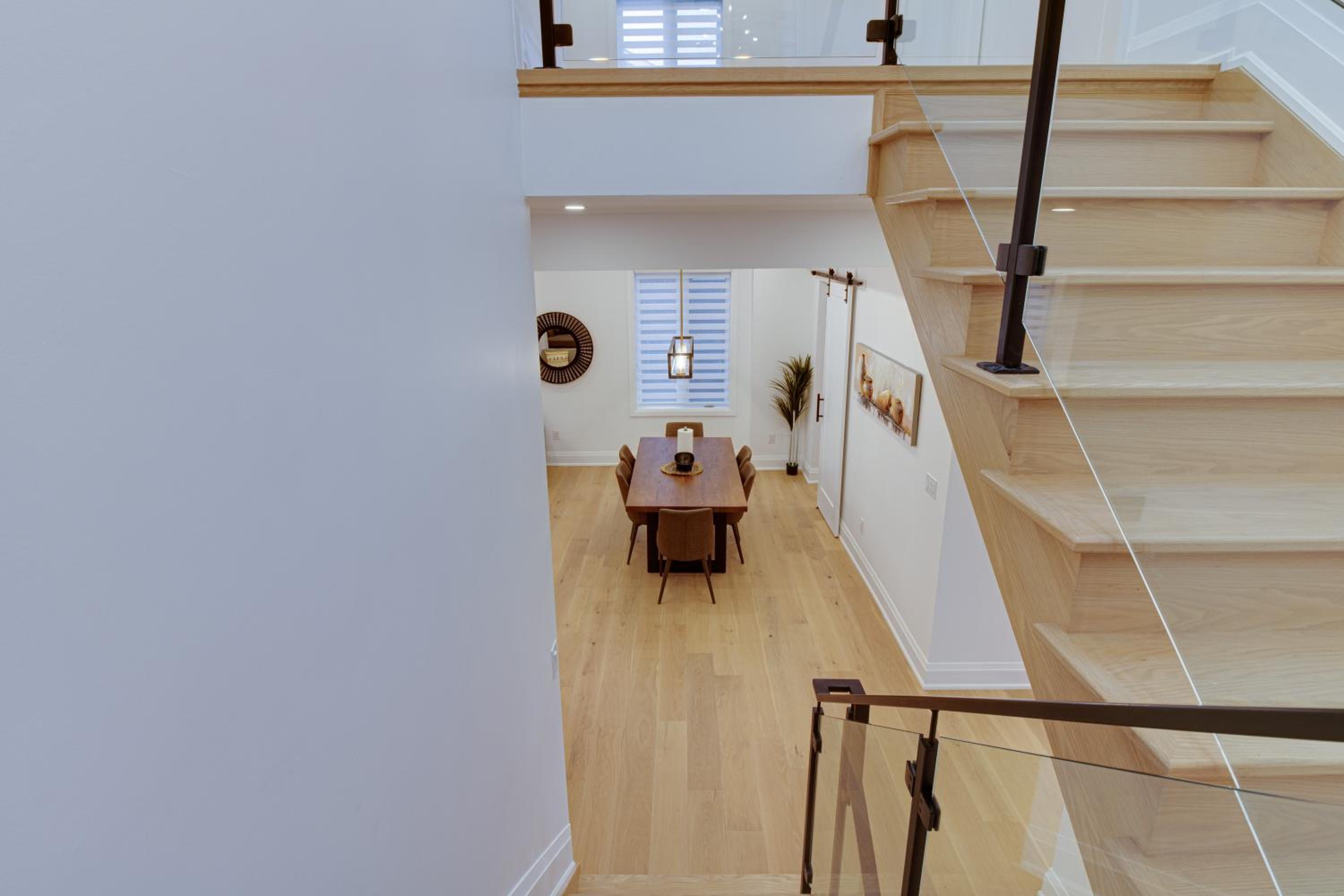 Luxury House In Scarborough
