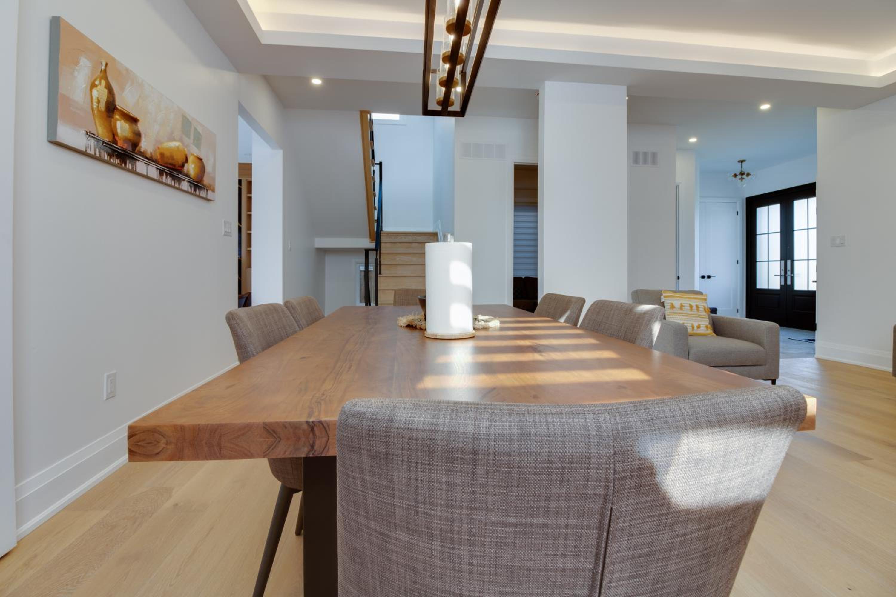 Luxury House In Scarborough