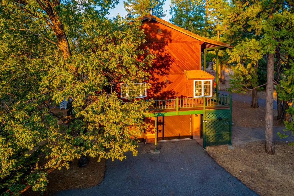 Sunset Summit Villa 2 min from Bass Lake