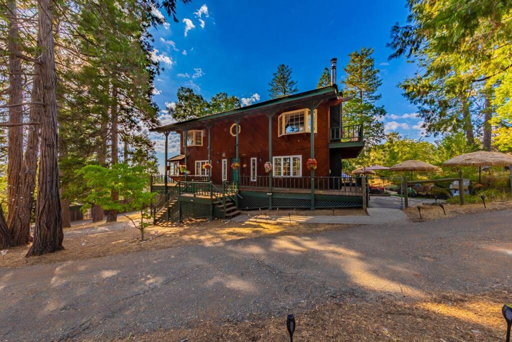 Sunset Summit Villa 2 min from Bass Lake