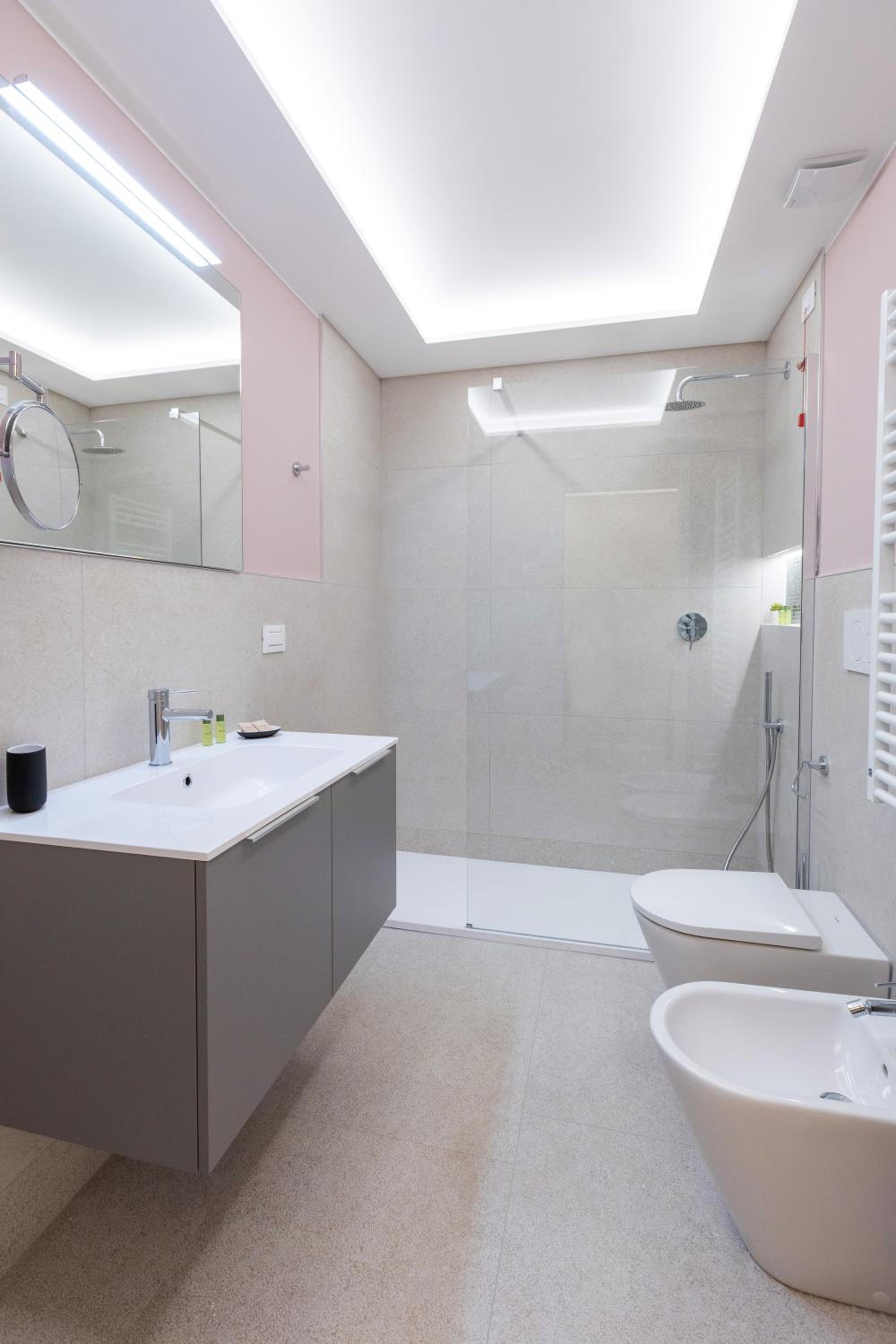 HOMEY I Teatro Romano Apartments