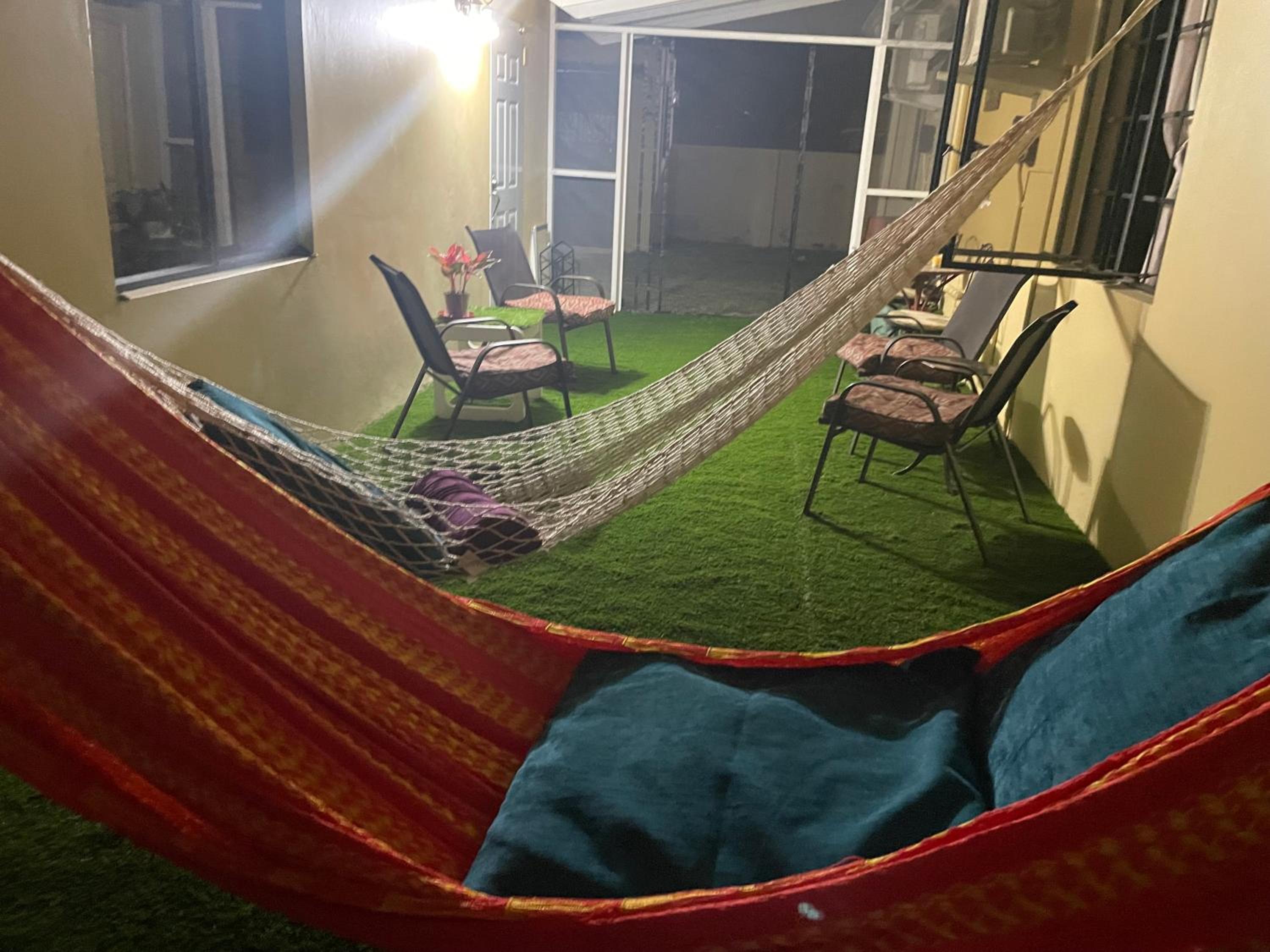 Bon accord Hummingbird Hideaway