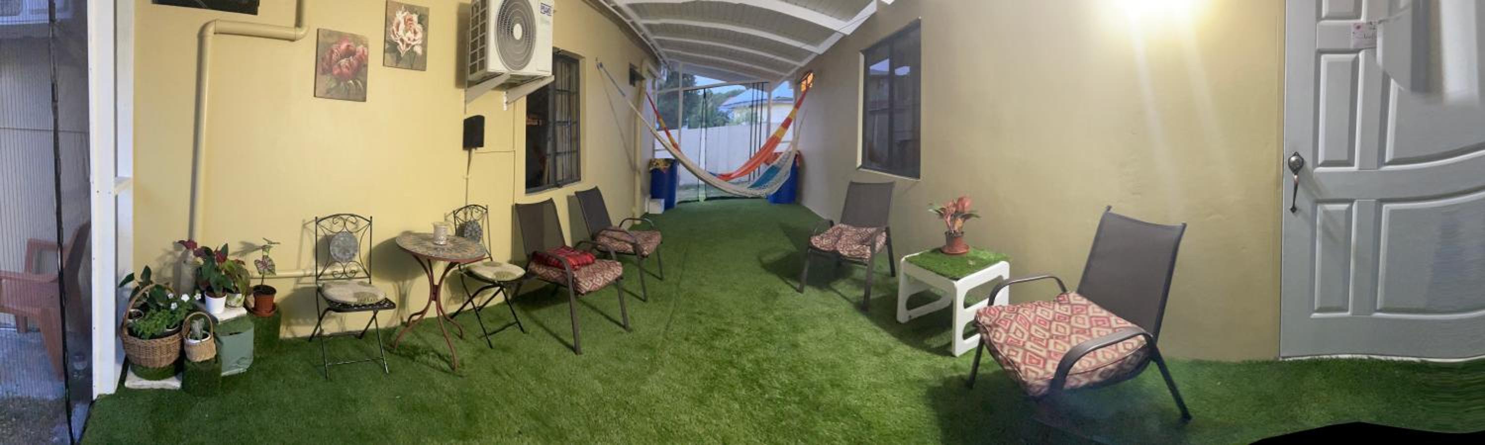 Bon accord Hummingbird Hideaway