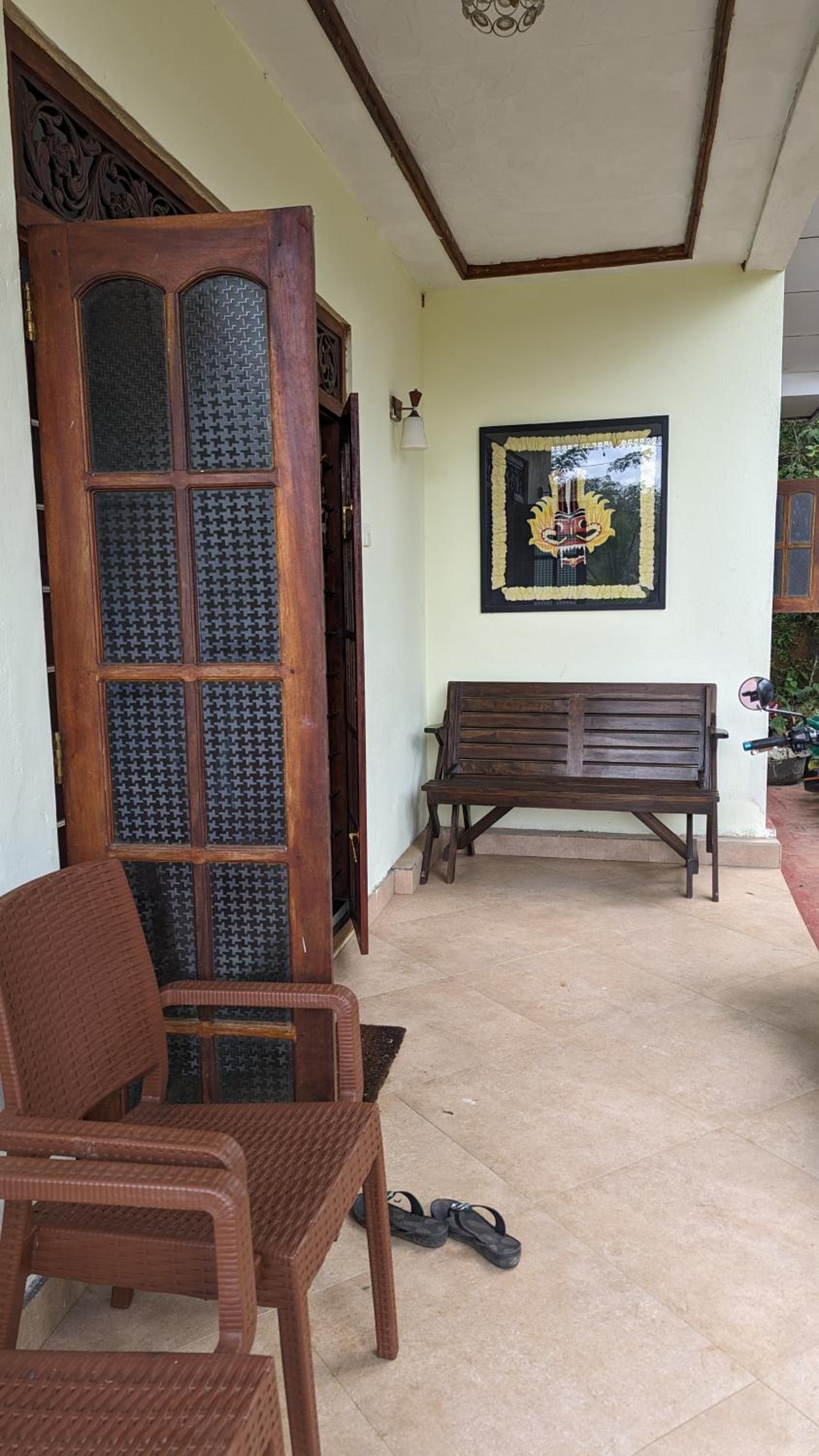 Madu's Mountain View Home view 3