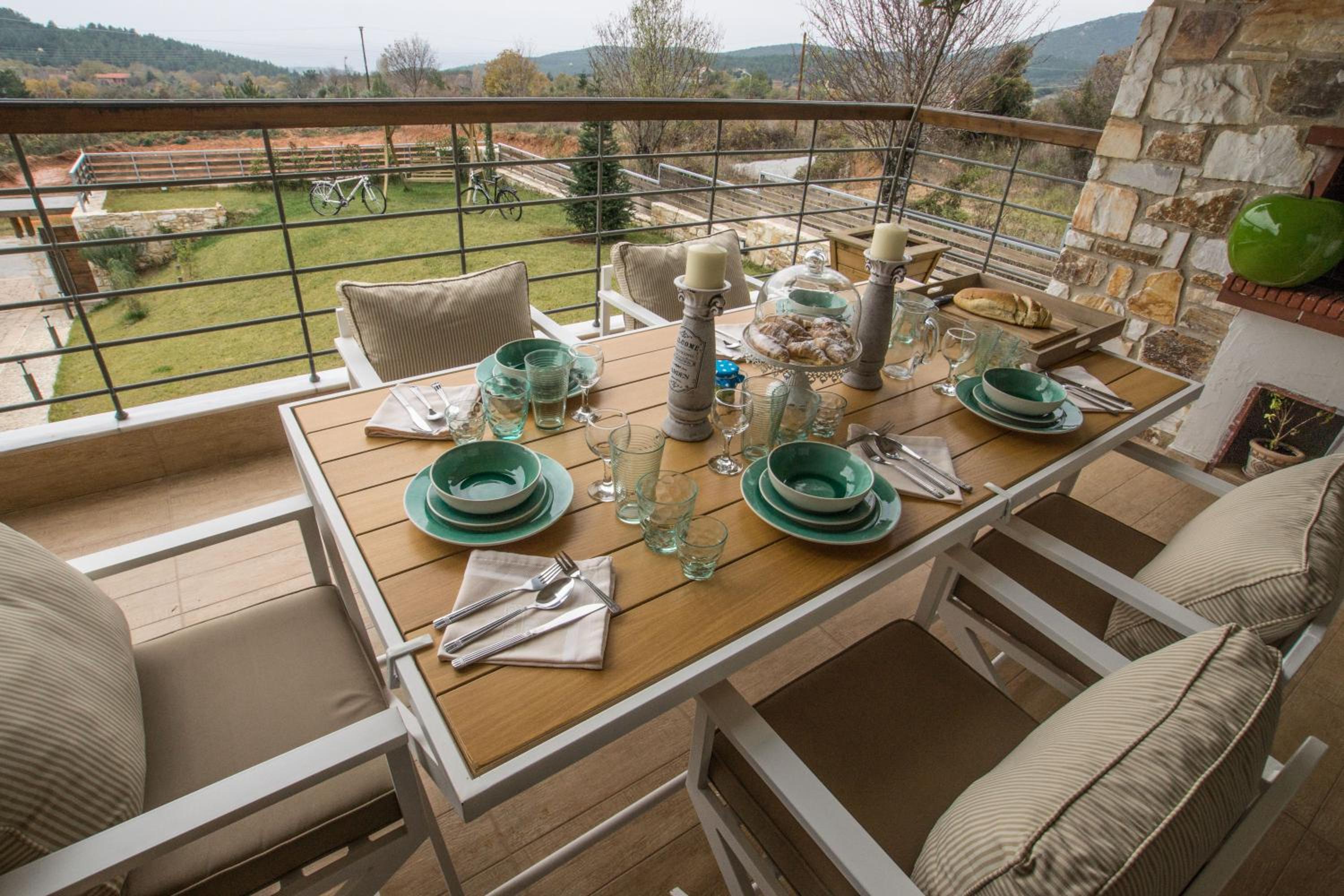 Evmorfes Villas