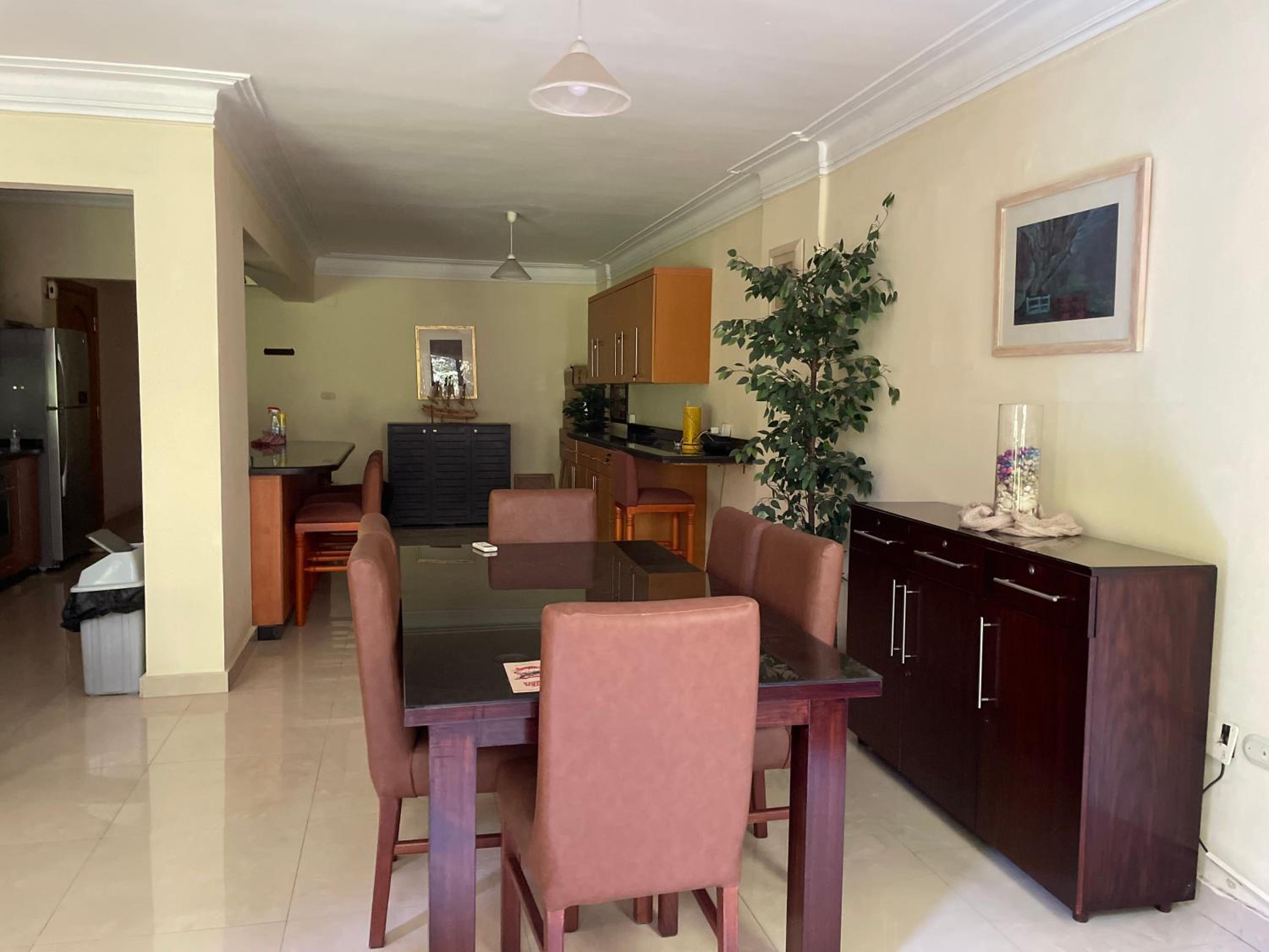 Garden view home-Female only