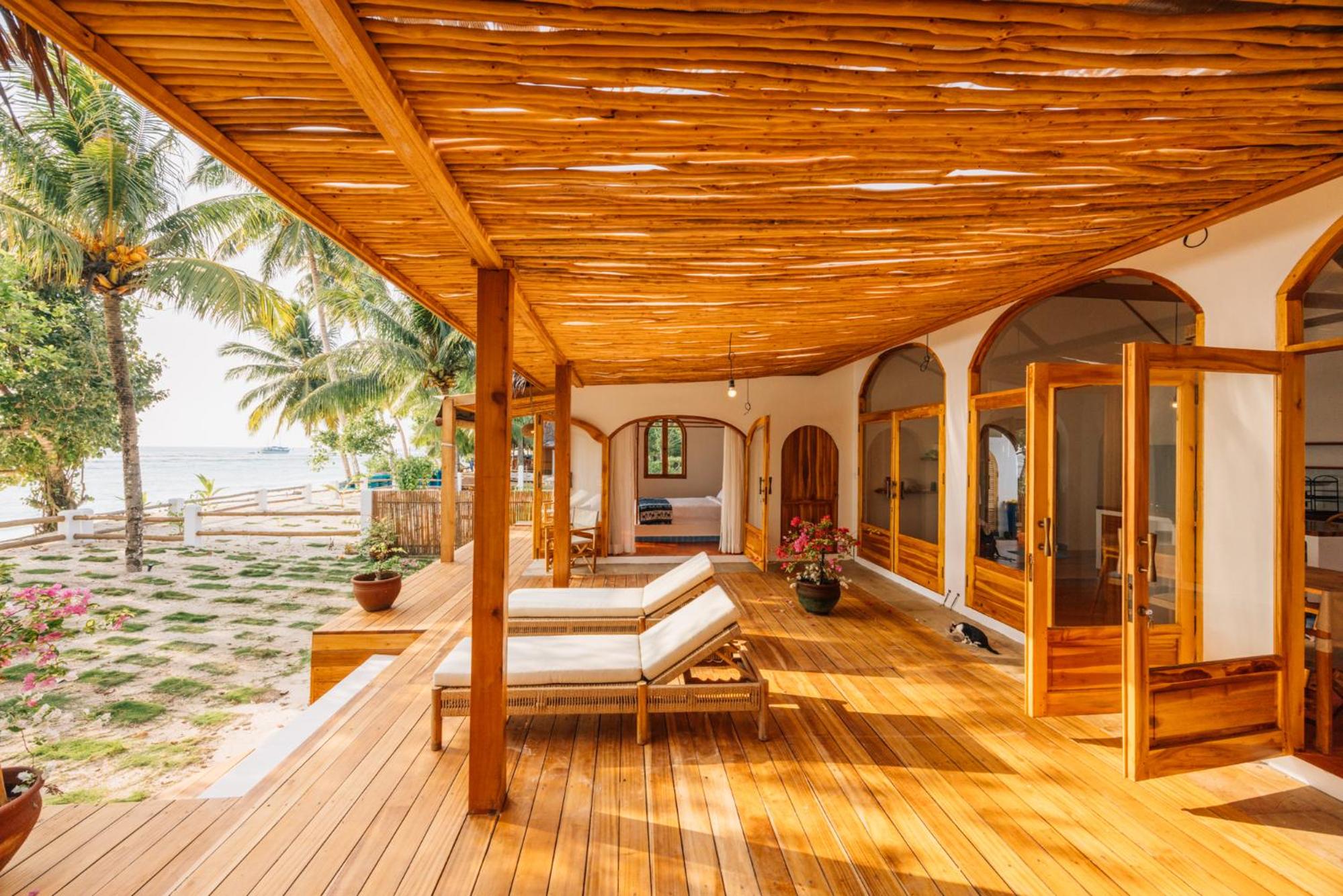 Kubu Pantai - Bela Sulu Villas view 5