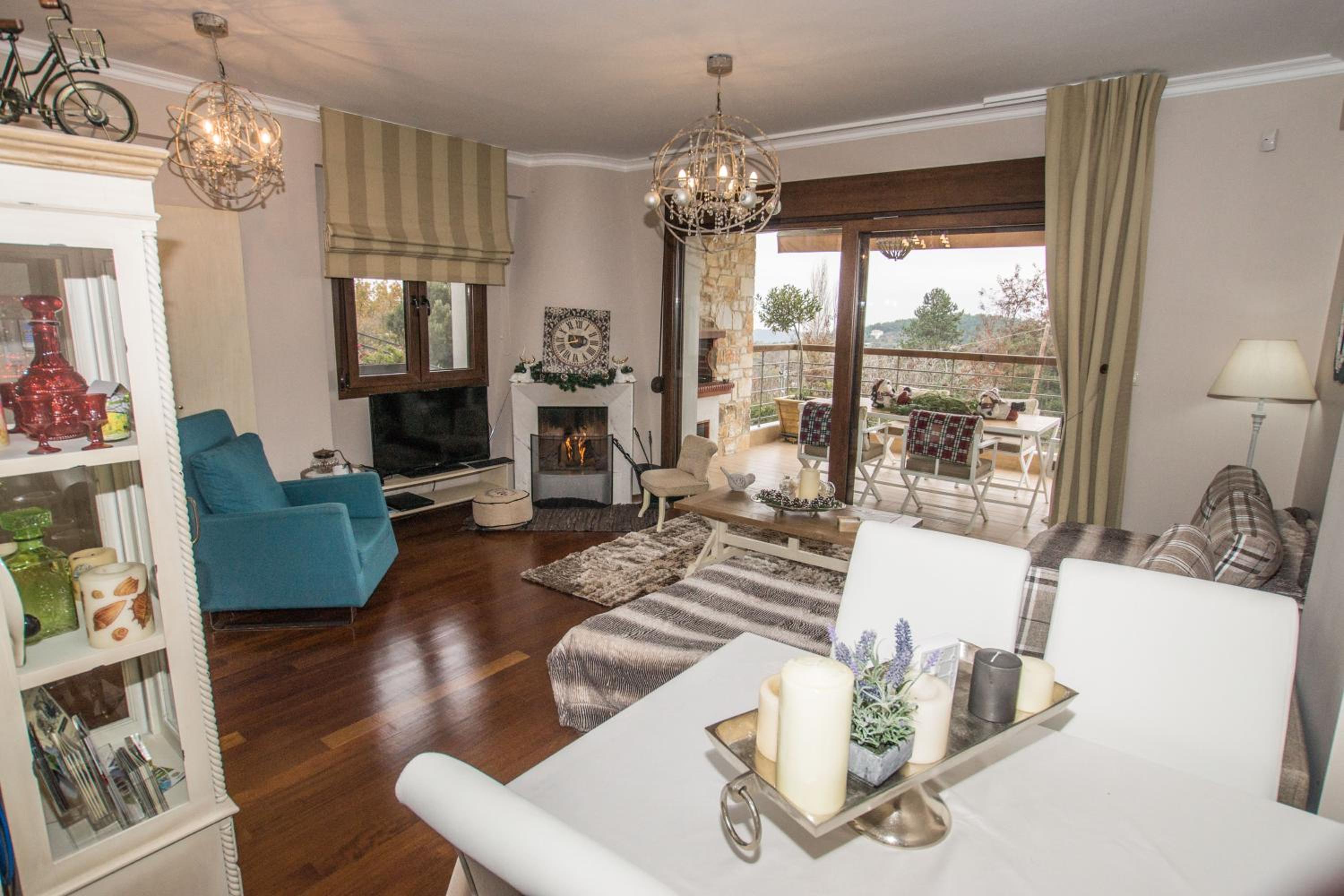 Evmorfes Villas