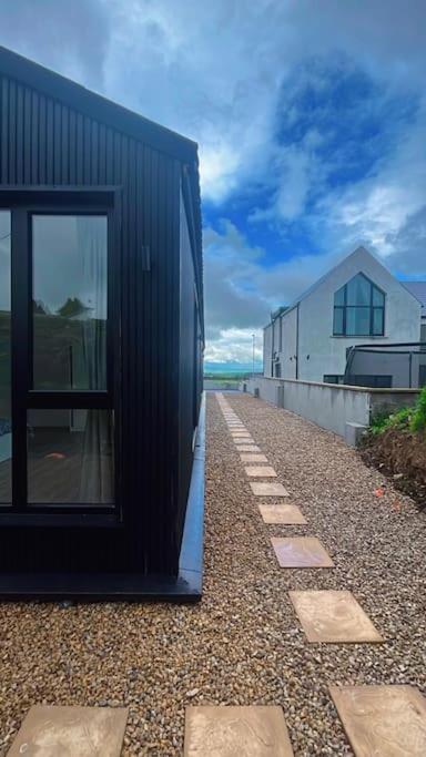 Deerpark 3 bed semi Sleeps 6 & Optional extra outdoor sauna view 5