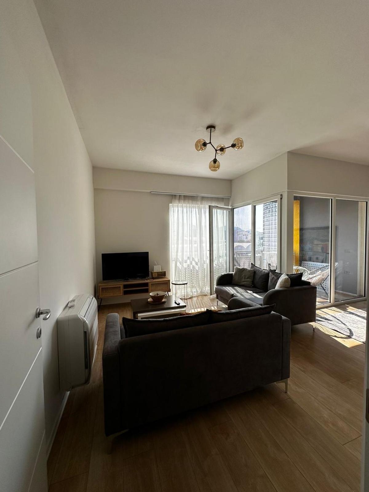 Tirana Lake View Premium Apartment
