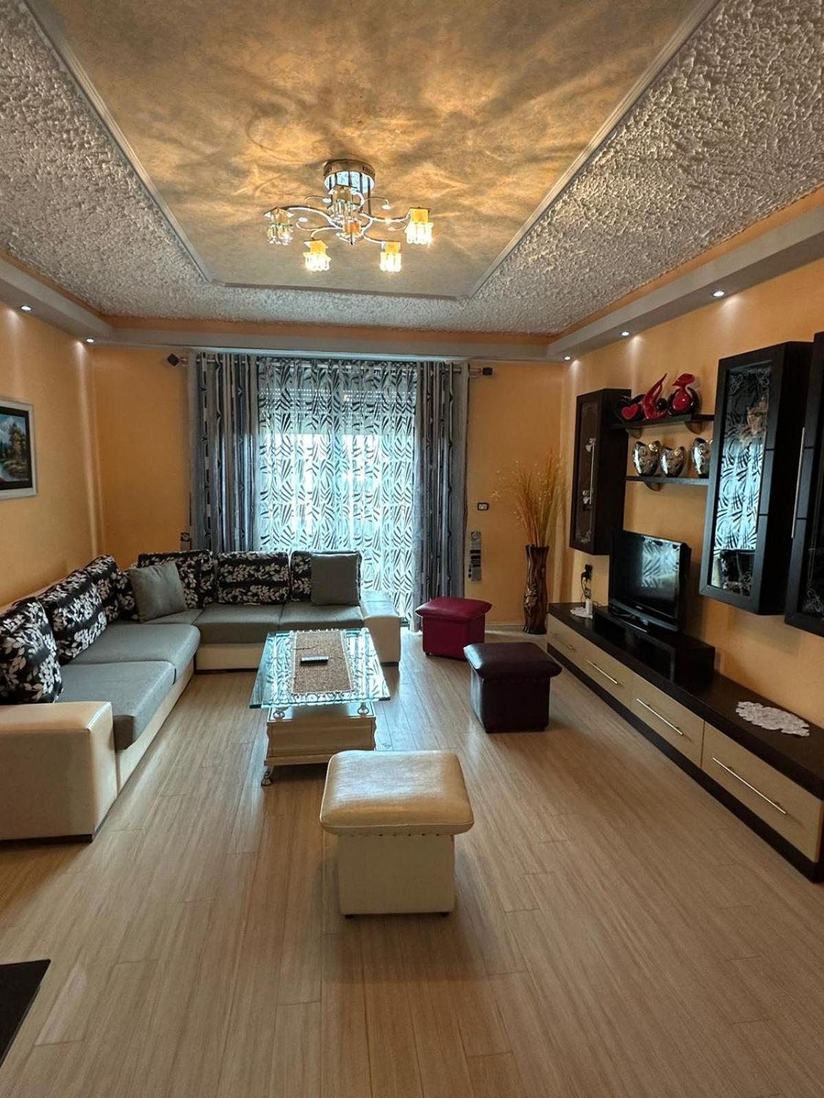 Fatjon' s Apartament