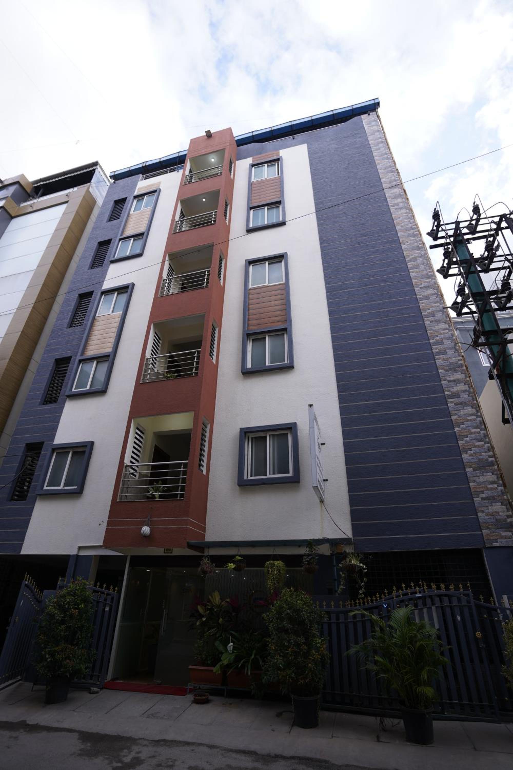 Sai Manyata Inn, Manyata Tech Park view 2