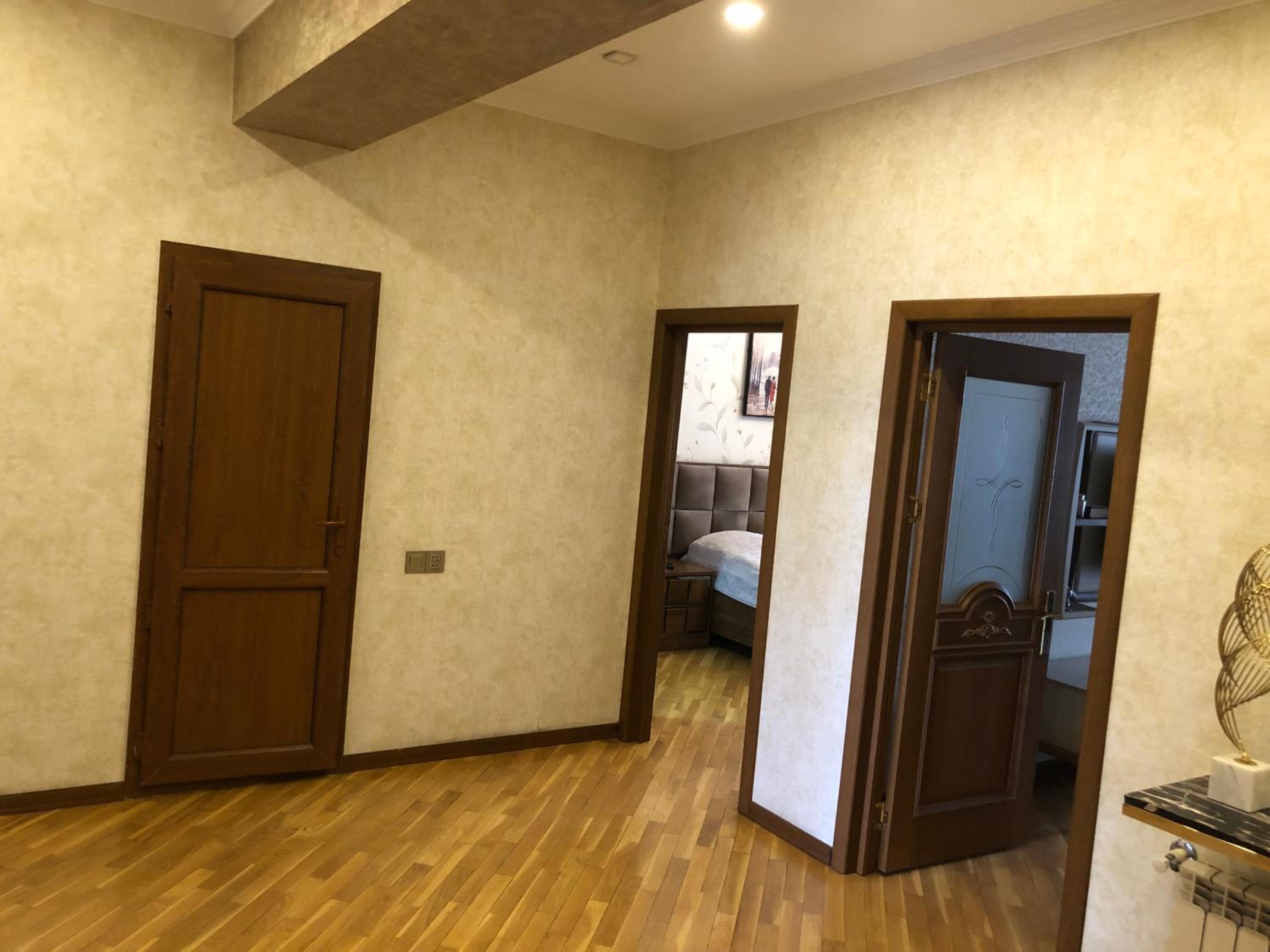 RCm APARTMENT