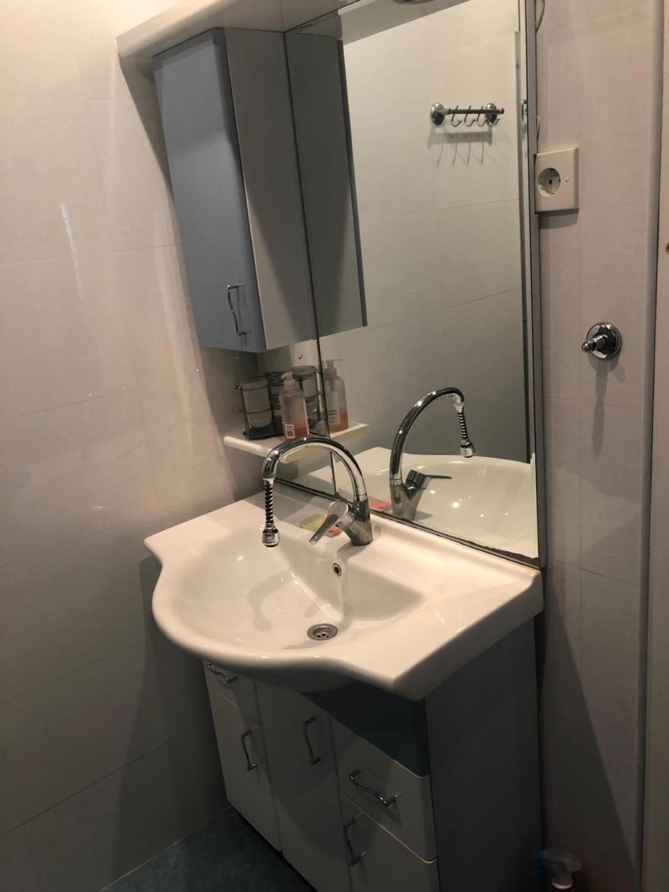 9 mkr Apartment Mir Jalal Street