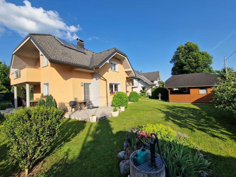 Apartma Aurora
