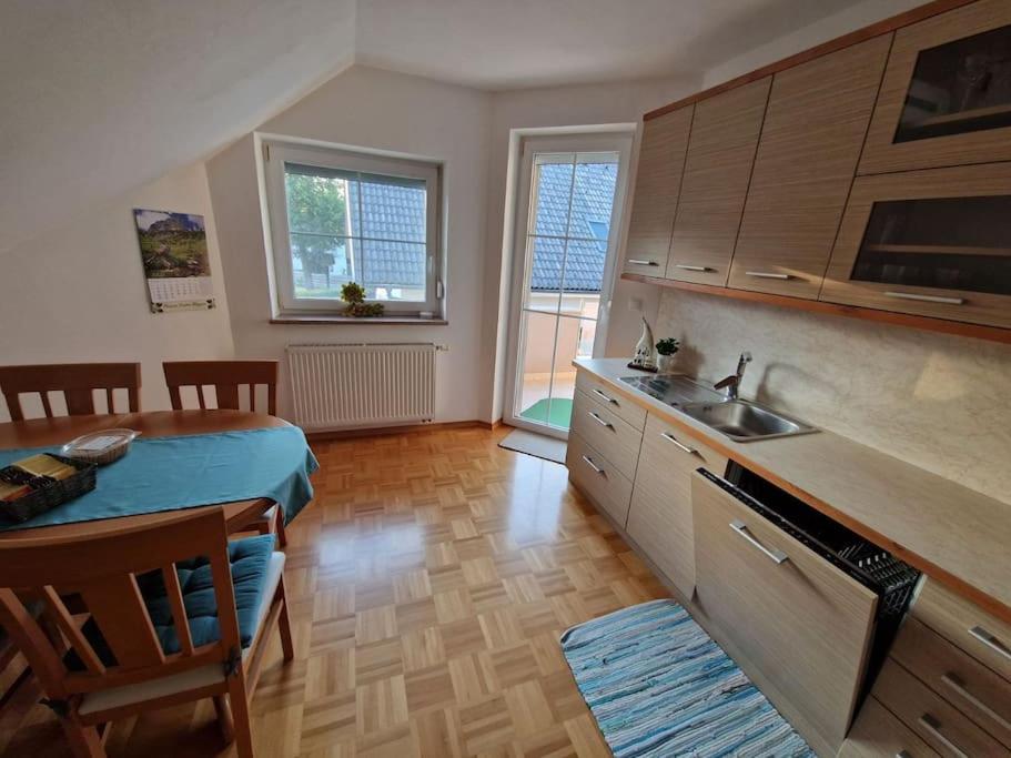 Apartma Aurora