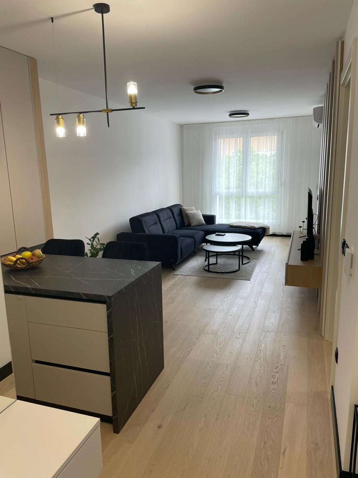 Apartman1105 Sarajevo Free Garage