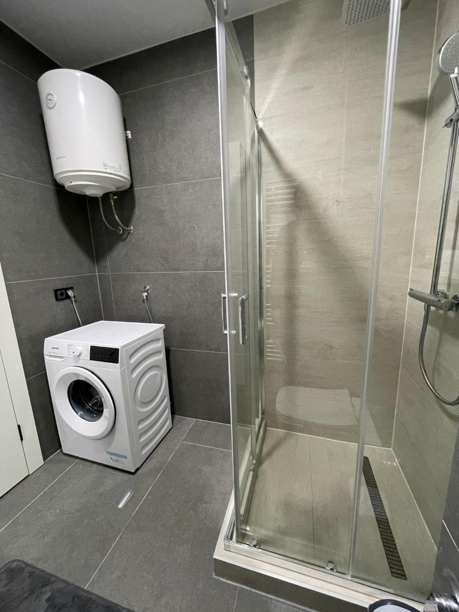 Apartman1105 Sarajevo Free Garage