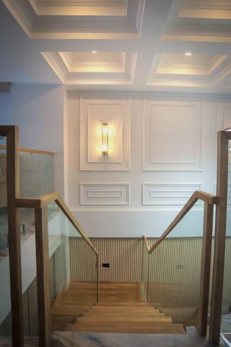 Penthouse Griha, Lazimpat view 4