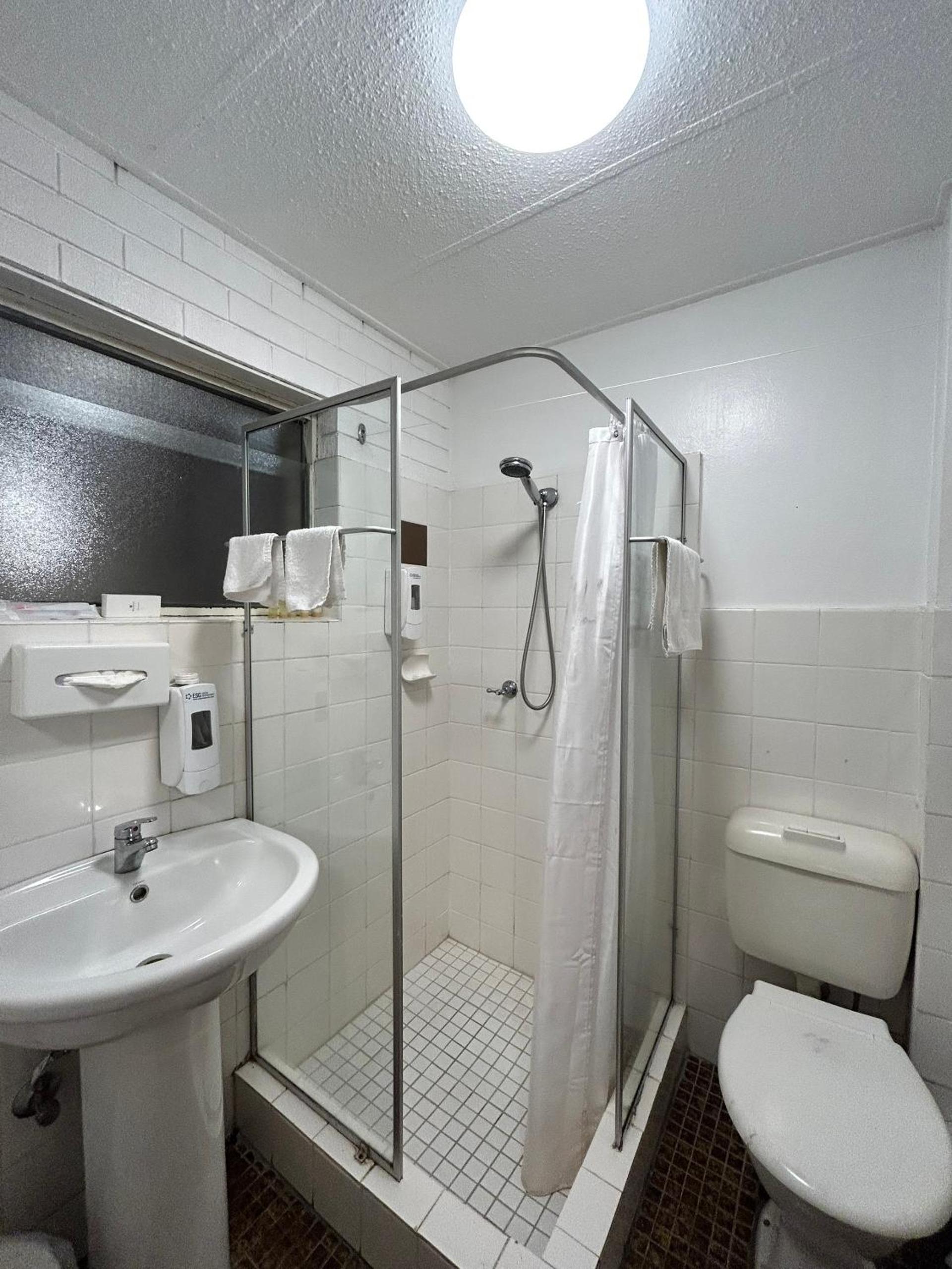 Marco Polo Motor Inn Sydney Hotel