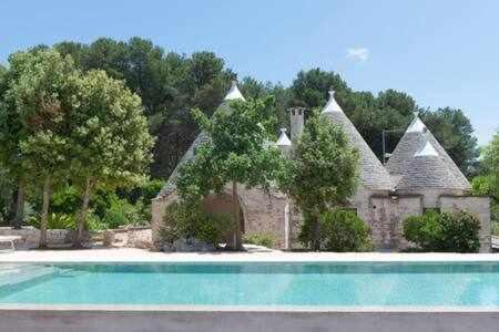Trullo Tre Corbezzoli