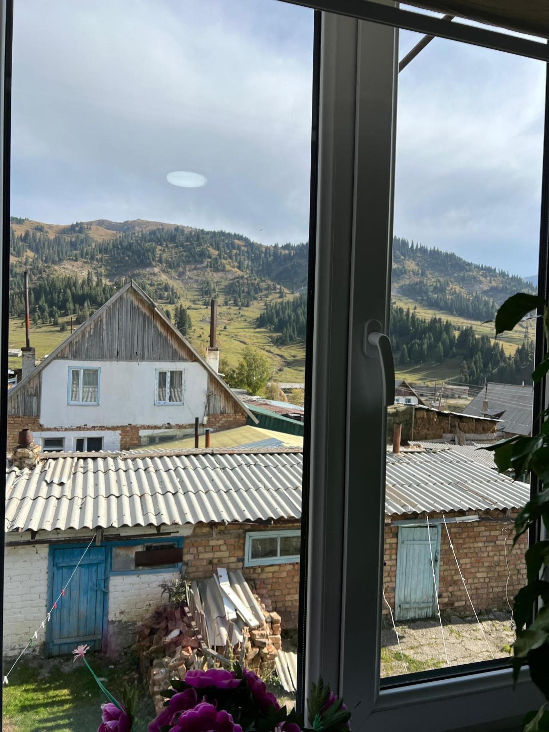Turnaluu guest house Jyrgalan