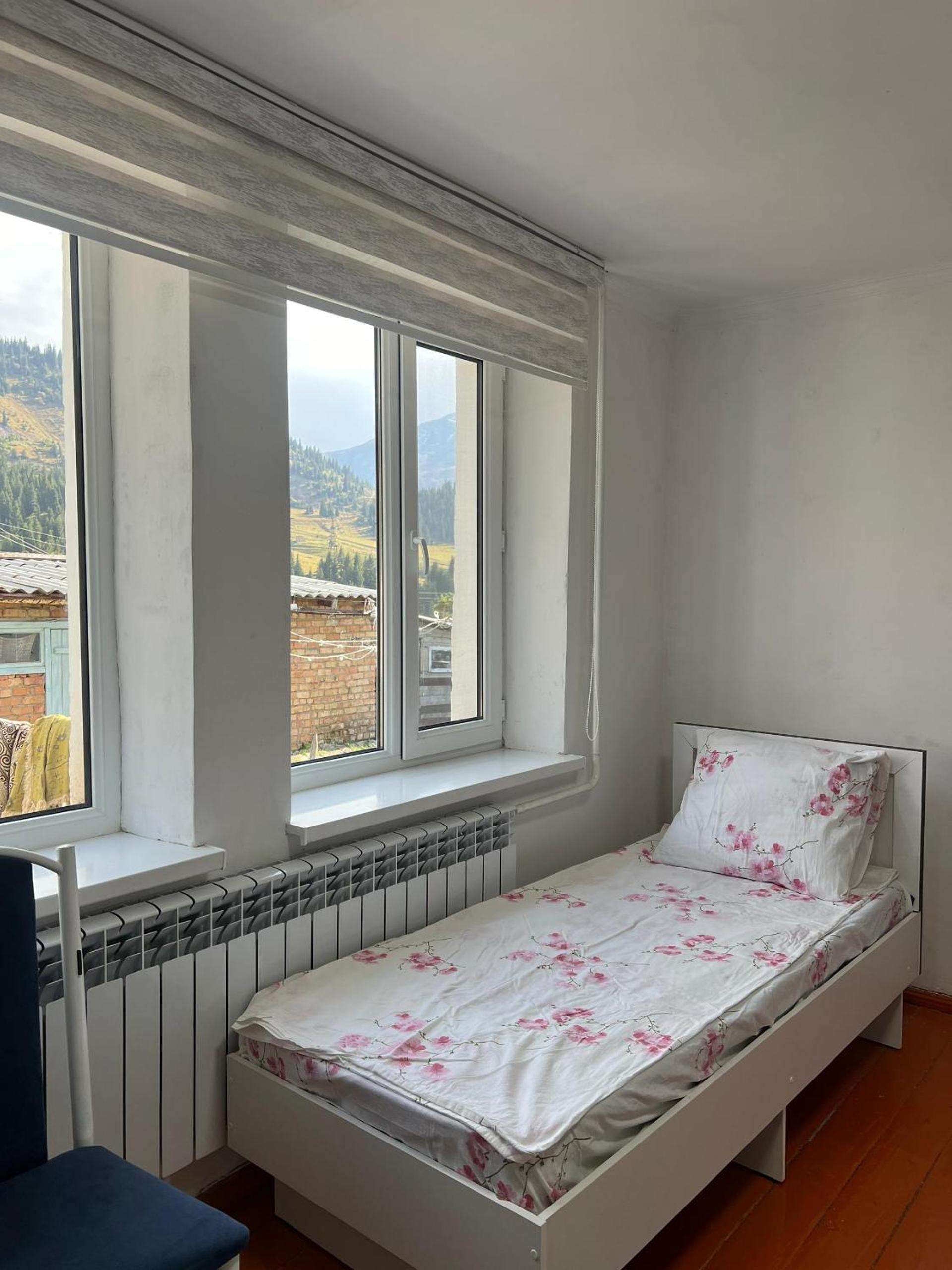 Turnaluu guest house Jyrgalan