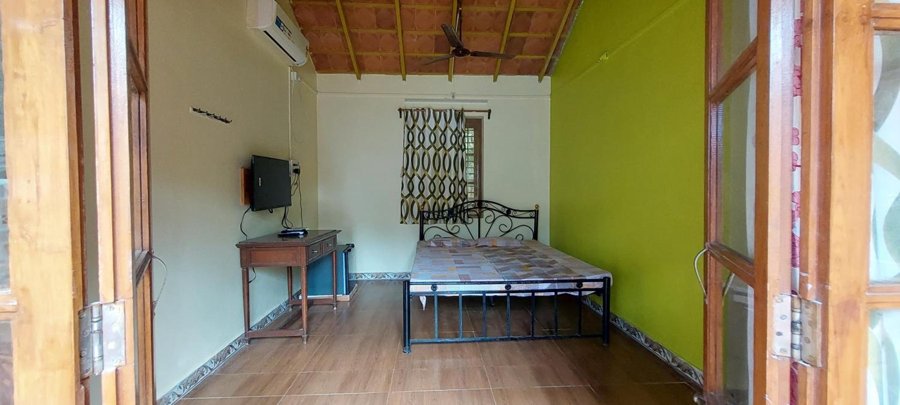 Joshi Nivaant Cottage