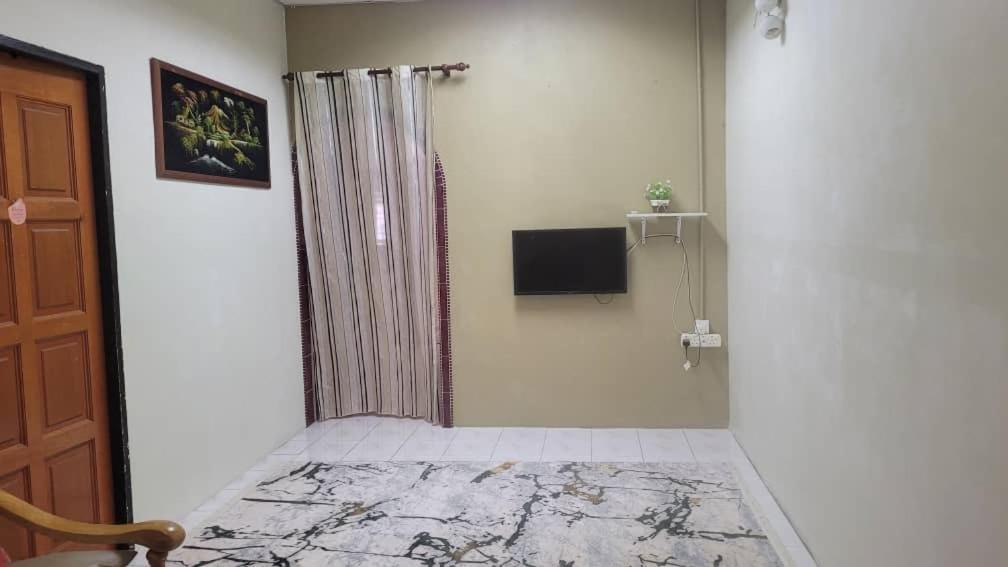 Ummi Homestay photo 4