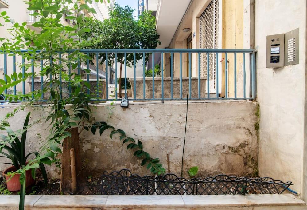Darine's Sweet 'n lovely flat in Pagrati