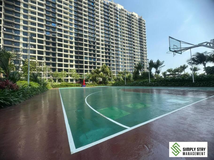 Central Park 2BR plus 1 Stylish 6PAX at Paradigm and Sutera