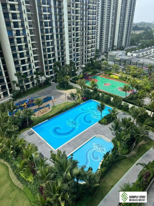 Central Park 2BR plus 1 Stylish 6PAX at Paradigm and Sutera