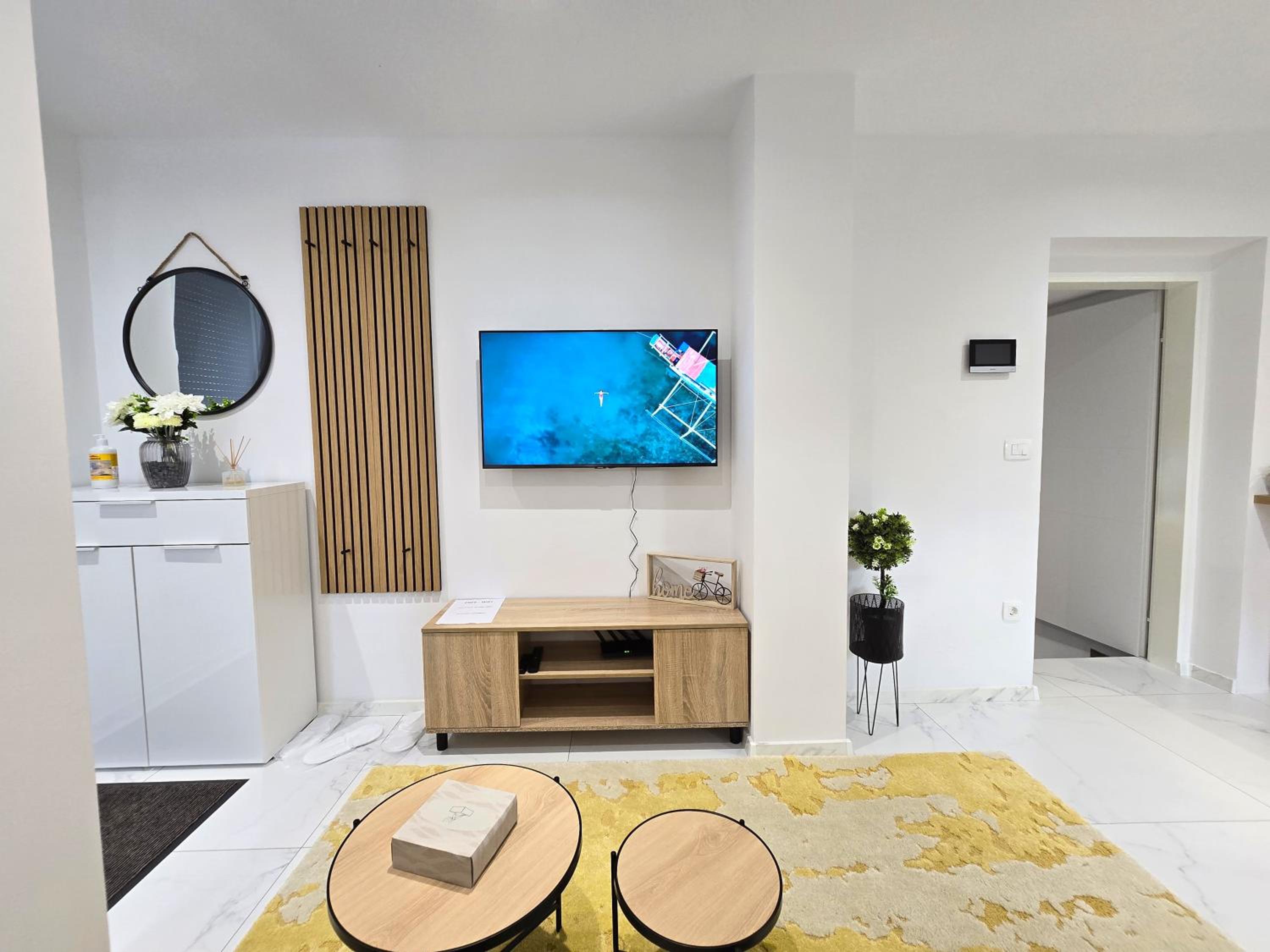 GOLDEN OASIS Free Private Parking view 5