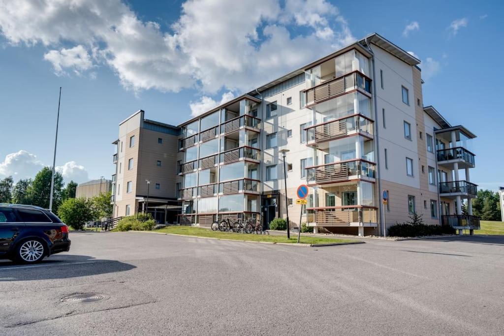 Aurora Fox Suviheinä