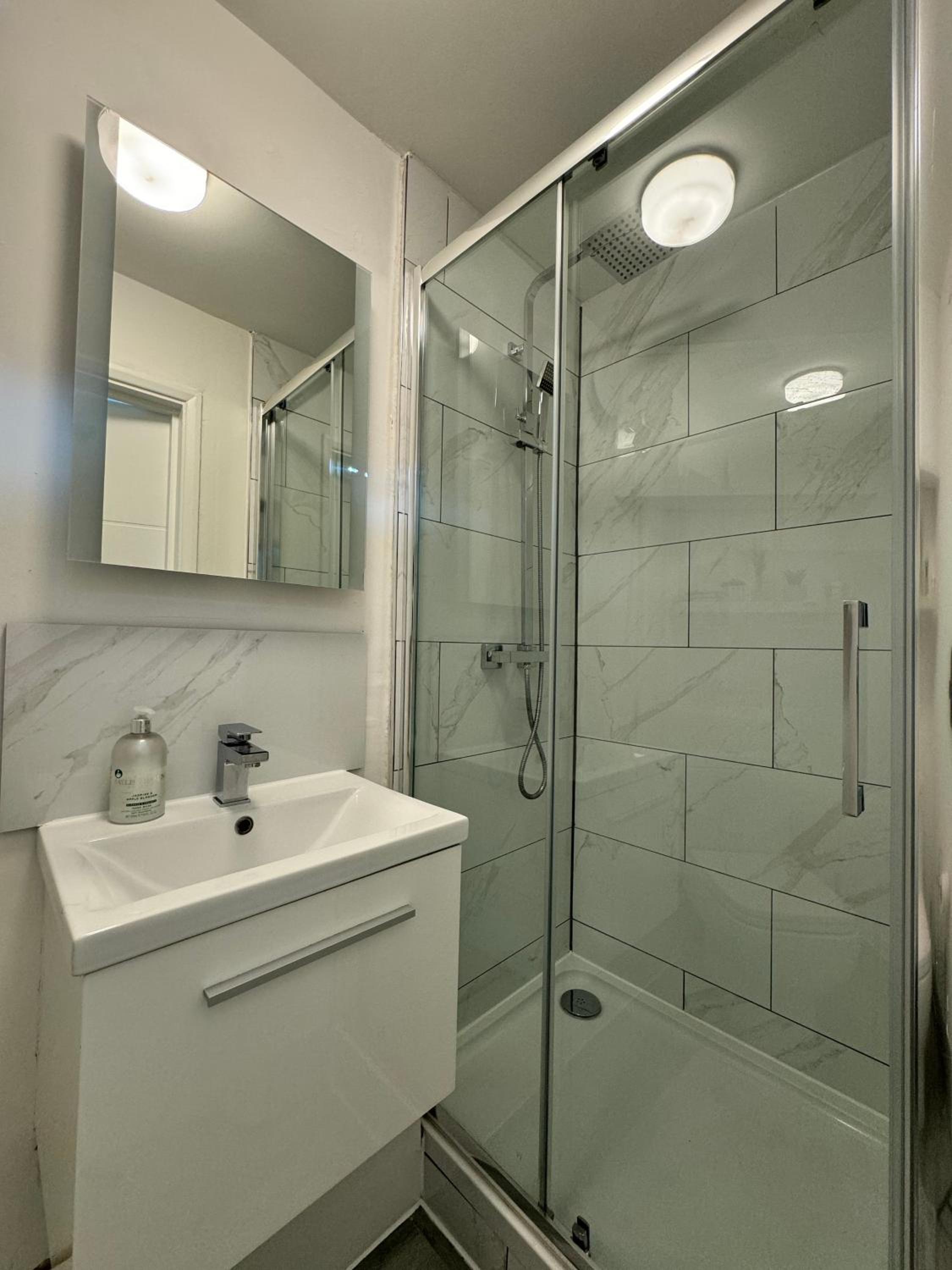 Oxford Vacations - Westminster Guest House - Property Image 21