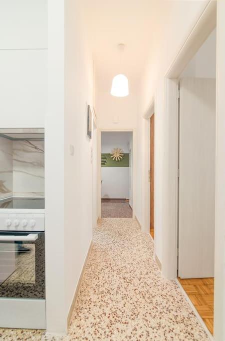 Margaryta's 2bdr Casa in Athens
