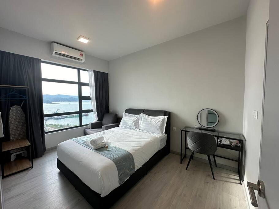 Jesselton Quay Seaview T2 photo 6