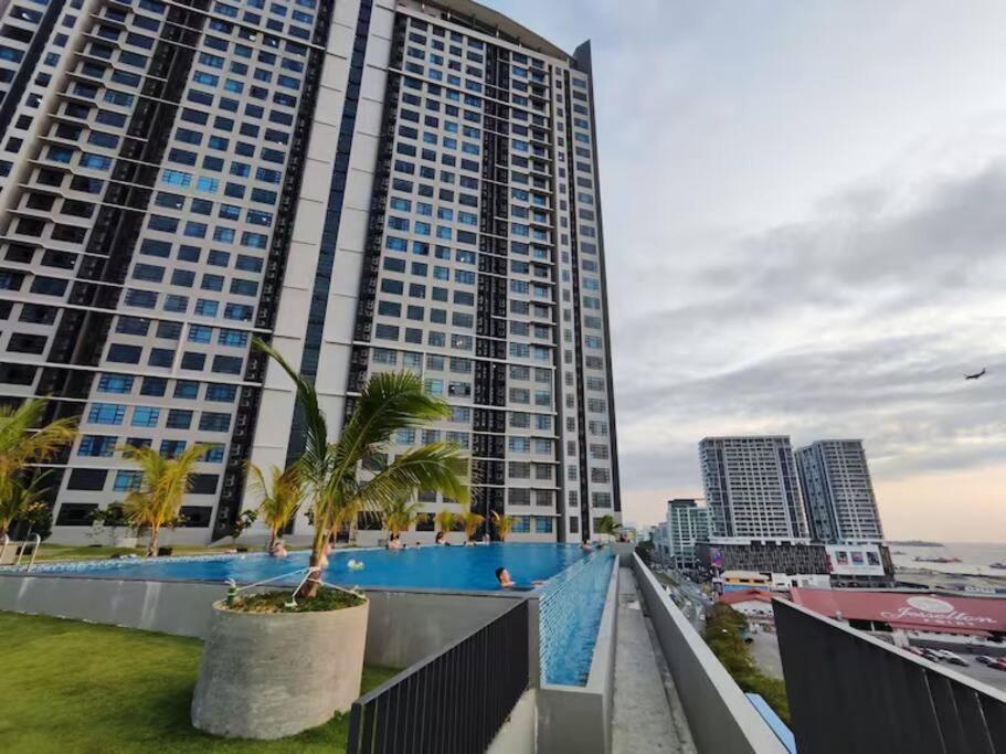 Jesselton Quay Seaview T2 photo 7